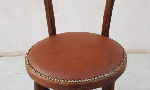 Réfection chaise à  Montpellier par l'atelier artisanal