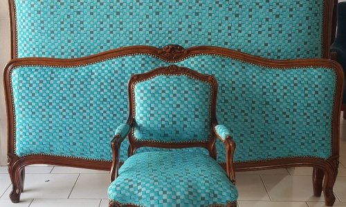 Ensemble tête de lit + chaise par l atelier artisanal à  Montpellier